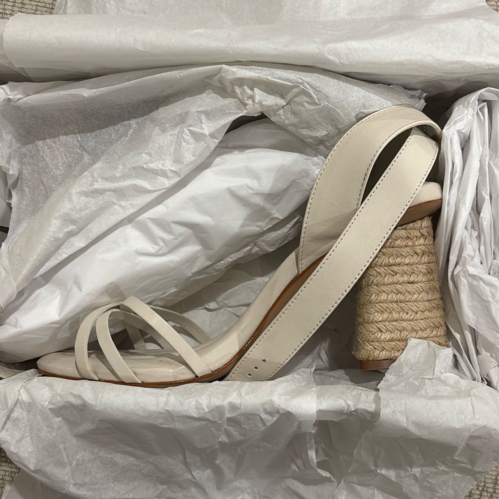 SCHUTZ Alexandra High Block heel in Pearl